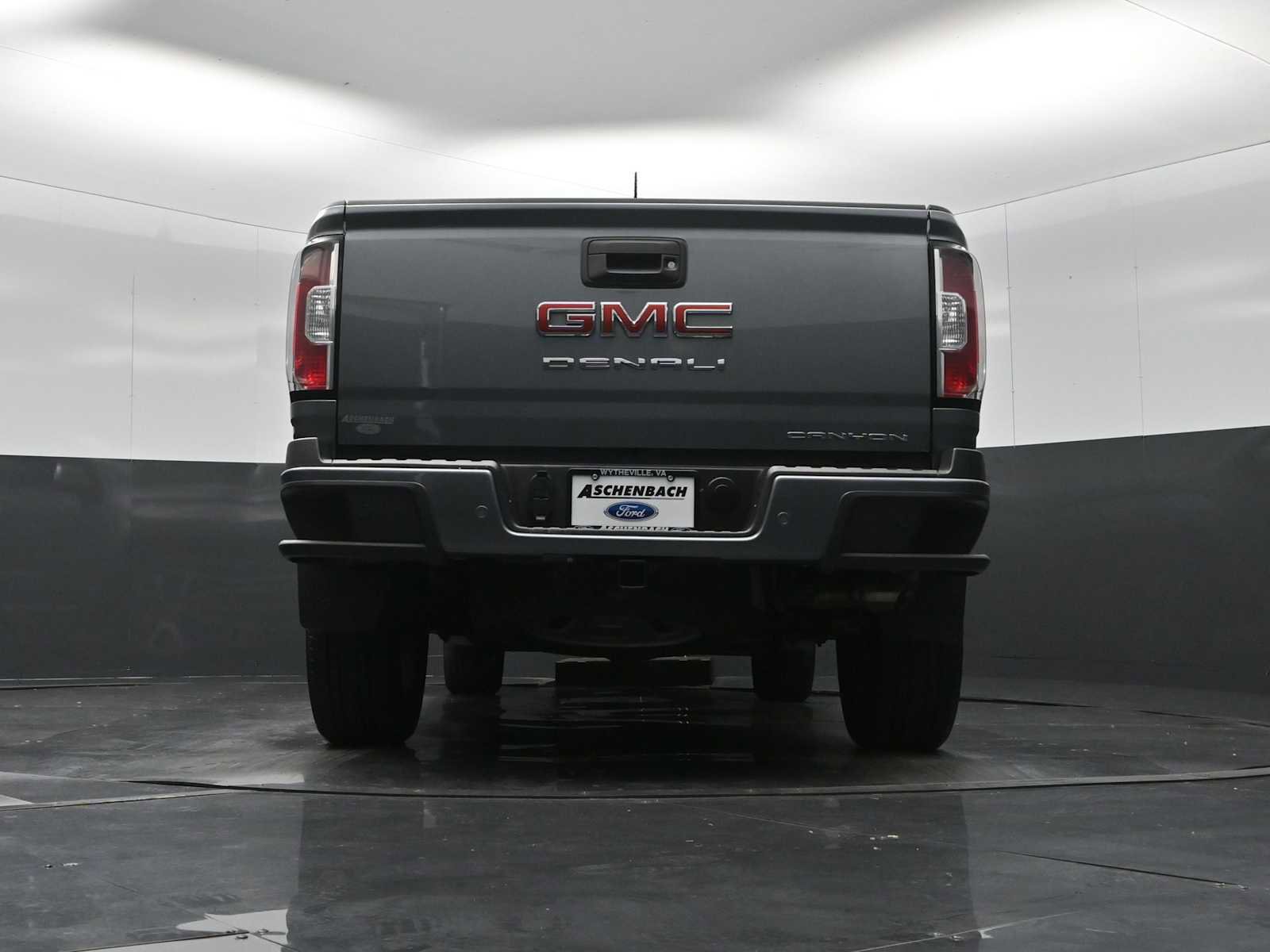 Used 2022 GMC Canyon Denali w/ LPO, Power Package AWD/4WD image 31