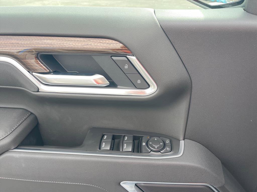 New 2026 Chevrolet Silverado 1500 LT w/ LPO, Utility Wall Package image 8