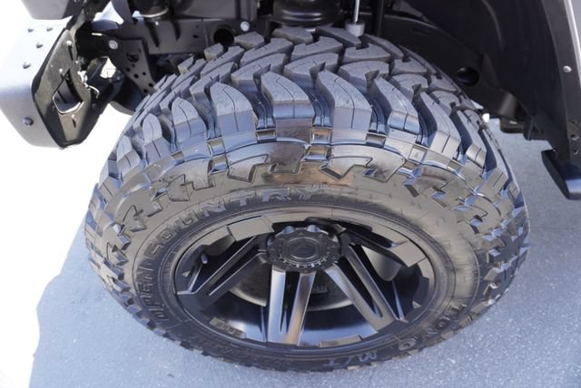 Used 2024 Jeep Wrangler Unlimited Rubicon AWD/4WD image 16