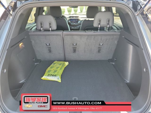Used 2023 Chevrolet TrailBlazer RS w/ Convenience Package image 9