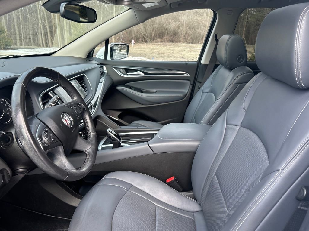 Used 2021 Buick Enclave Premium w/ Sun and Sites Package image 11