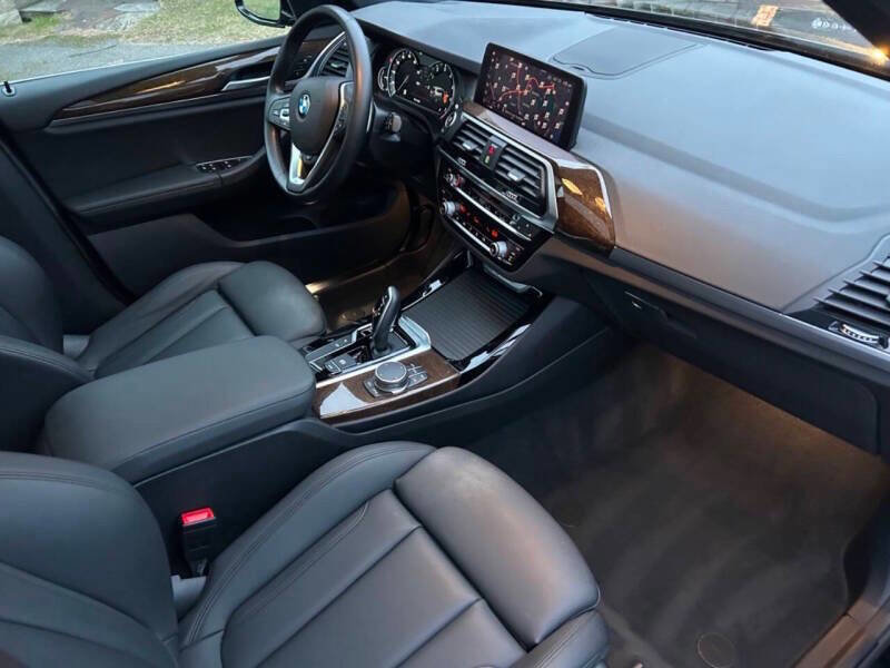 Used 2019 BMW X3 xDrive30i w/ Convenience Package AWD/4WD image 5