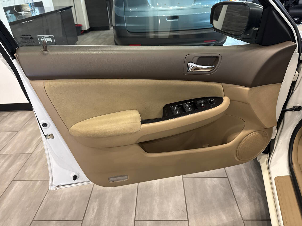 Used 2006 Honda Accord SE image 16