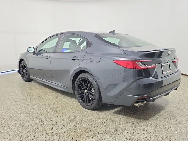 Used 2025 Toyota Camry SE FWD image 7
