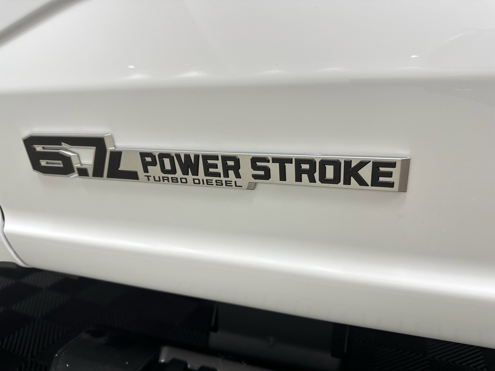 New 2025 Ford F350 XL w/ XL Chrome Package image 6