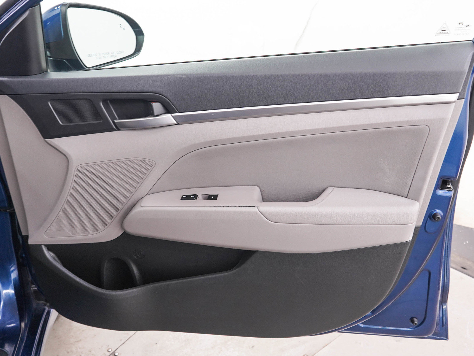 Used 2019 Hyundai Elantra SEL FWD image 9