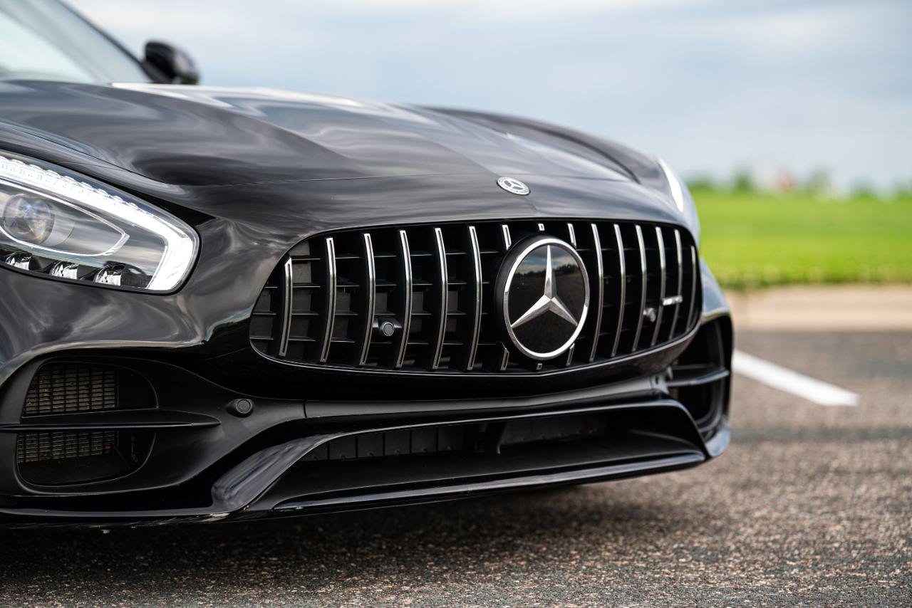 Used 2019 Mercedes-Benz AMG GT Roadster image 32