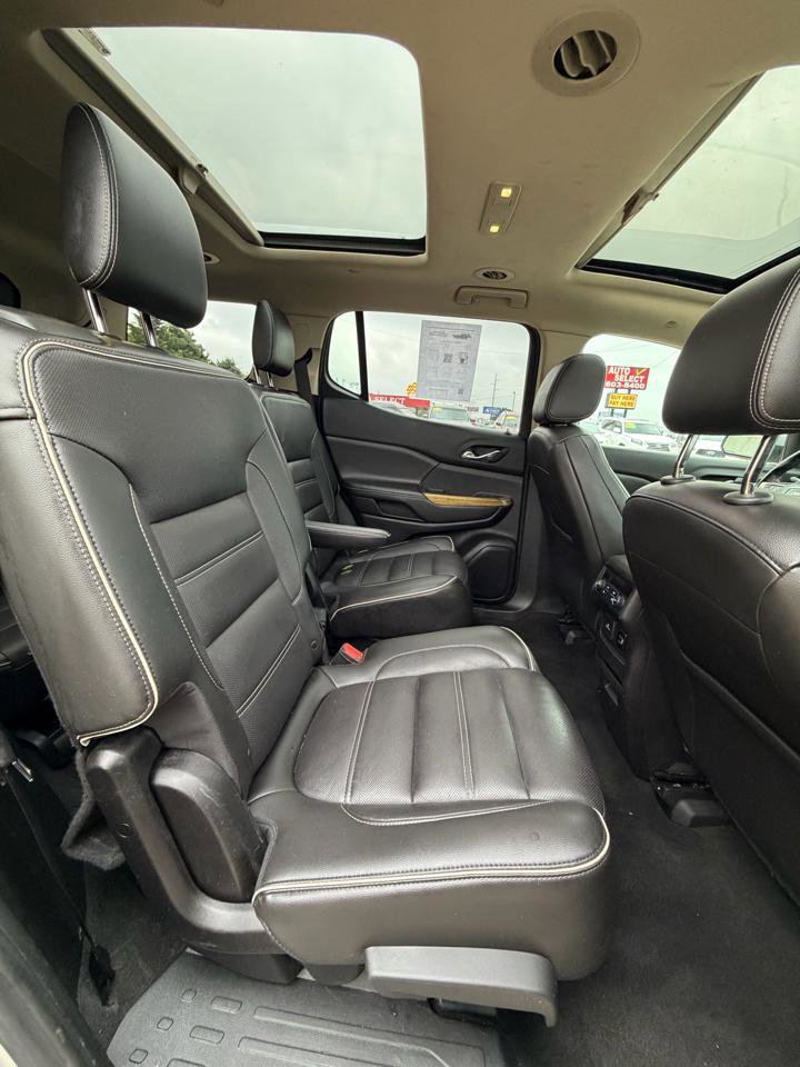 Used 2018 GMC Acadia Denali w/ Technology Package FWD image 21