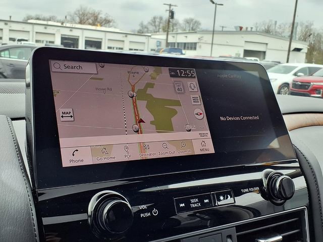 Used 2024 Nissan Armada SL w/ Captain's Chairs Package image 11