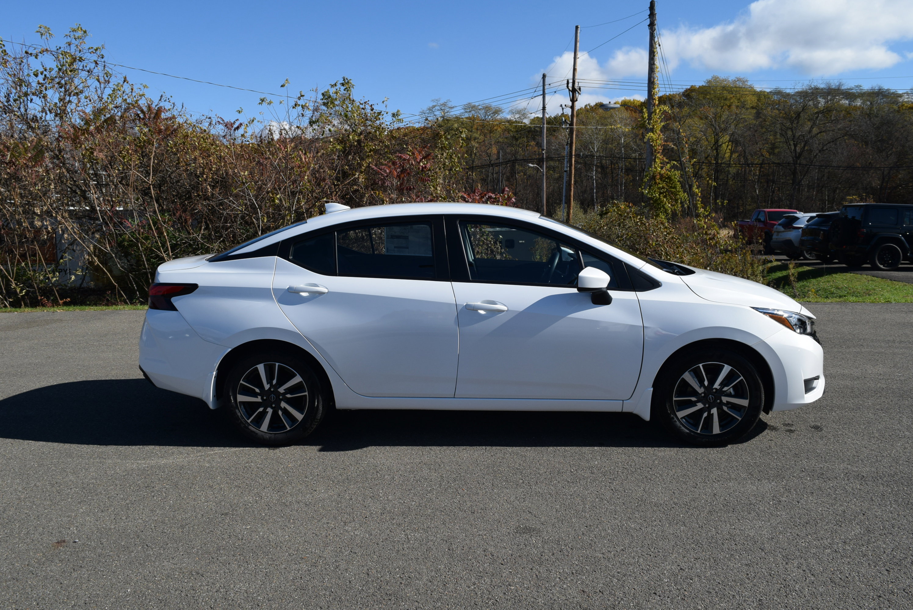 New 2025 Nissan Versa SV w/ Trunk Package image 5