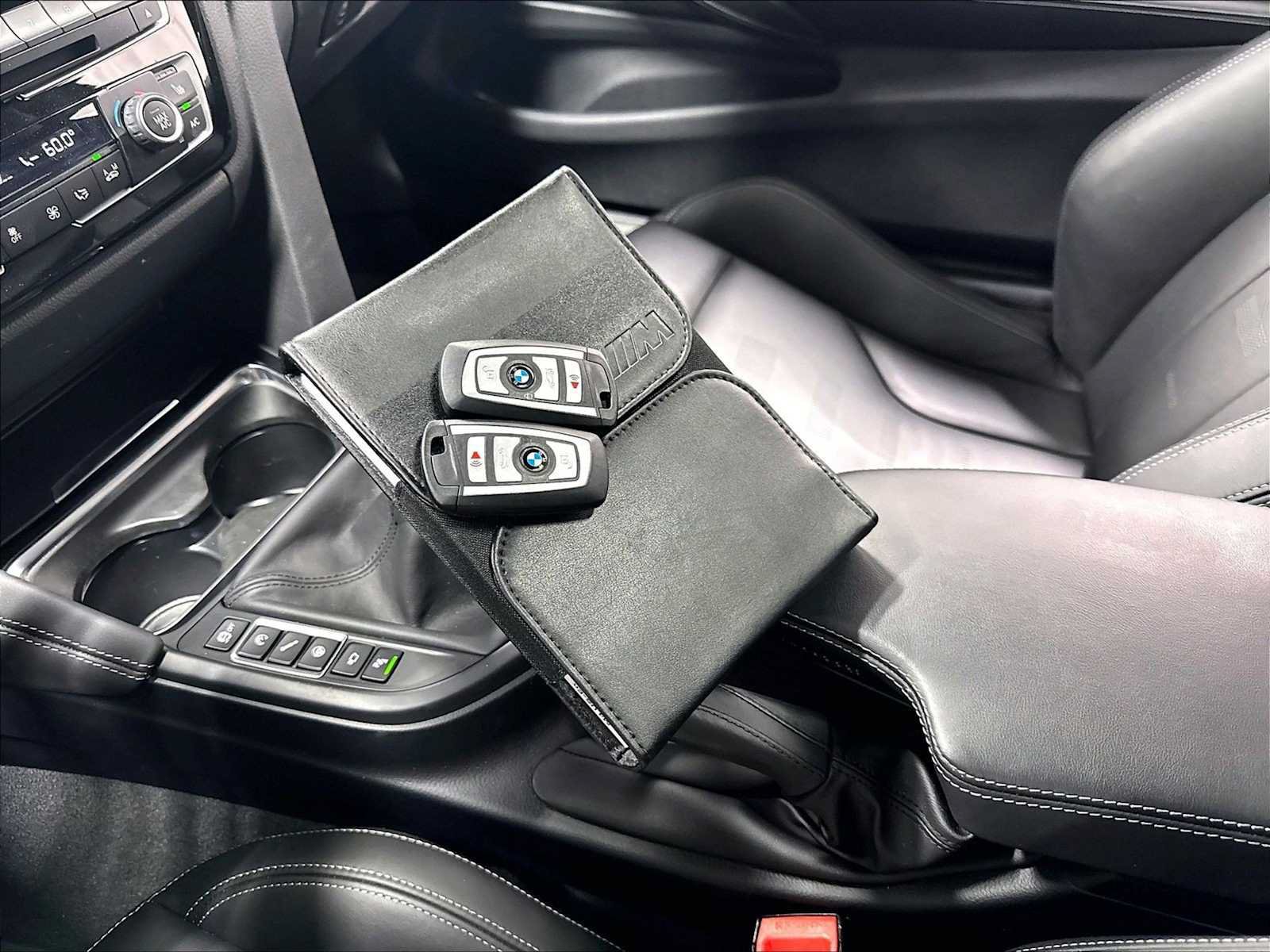 Used 2019 BMW M4 Coupe w/ Executive Package RWD image 38