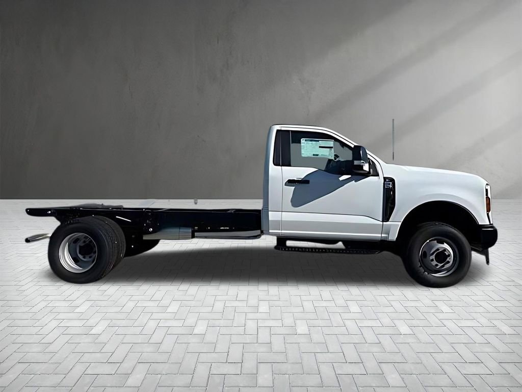 New 2026 Ford F350 XL w/ Snow Plow Prep Package image 4