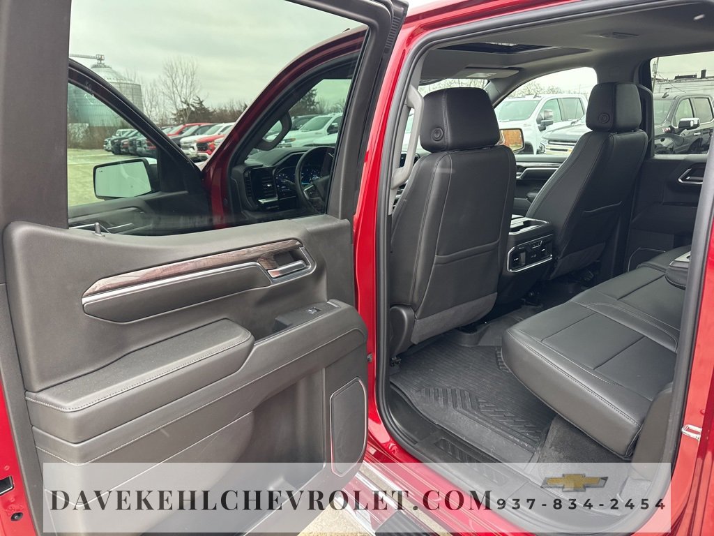 Used 2024 Chevrolet Silverado 1500 LTZ w/ LTZ Premium Package image 21