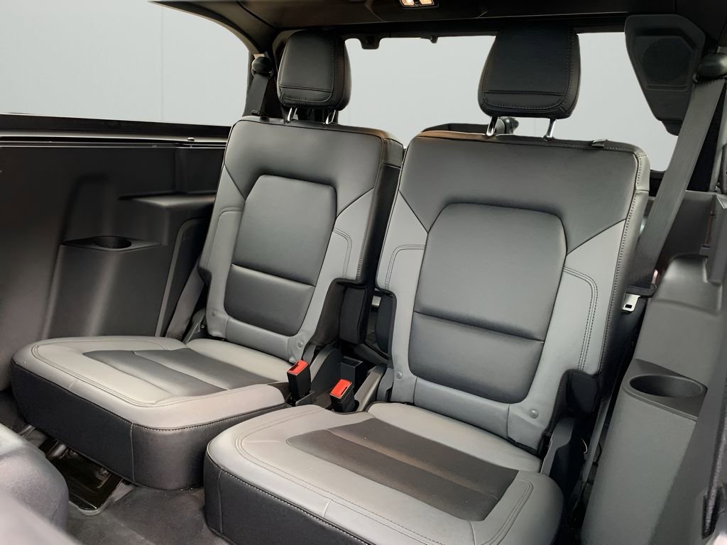 Used 2024 Ford Bronco Black Diamond image 13