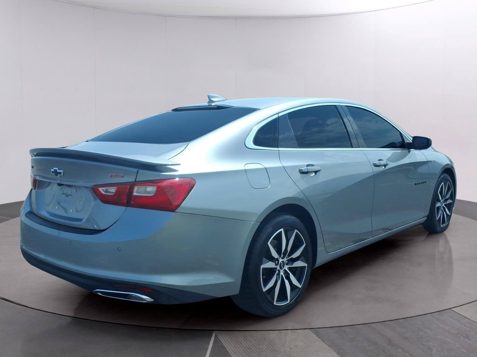 Used 2024 Chevrolet Malibu RS FWD image 7