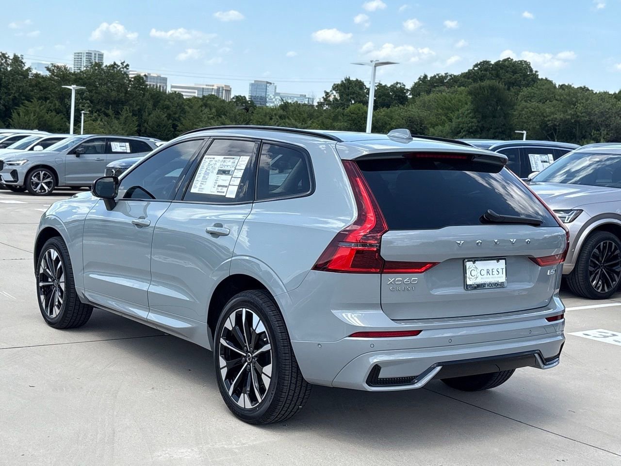 New 2026 Volvo XC60 B5 Plus w/ Protection Package Premier image 5