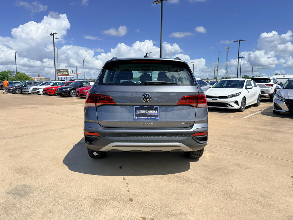 Used 2024 Volkswagen Taos S AWD/4WD image 7
