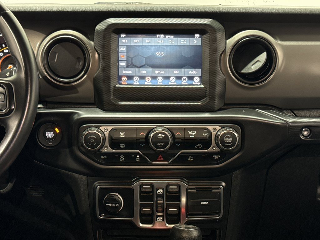 Used 2022 Jeep Wrangler Unlimited Sport image 14