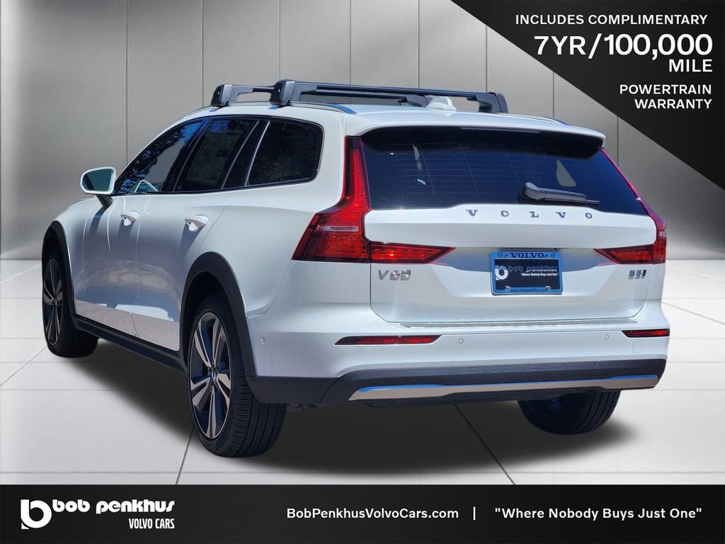 New 2026 Volvo V60 B5 Cross Country Plus w/ Climate Package AWD/4WD image 27