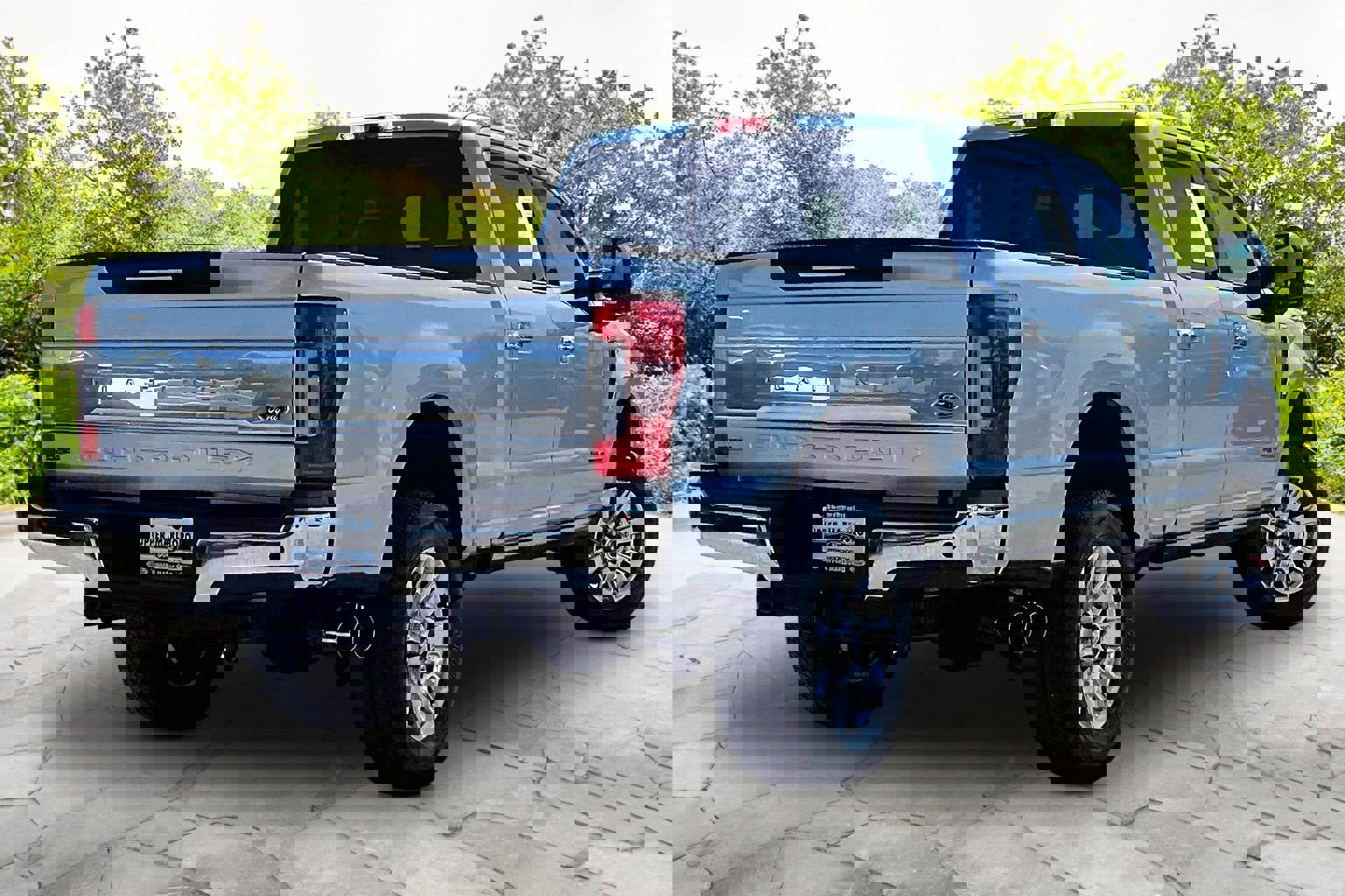 Used 2017 Ford F250 Platinum w/ Platinum Ultimate Package image 13