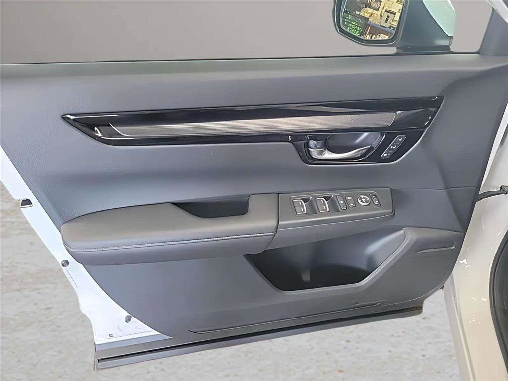 Used 2025 Honda CR-V EX-L image 17