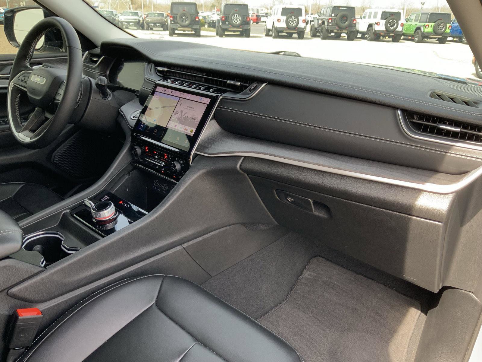 Used 2023 Jeep Grand Cherokee L Limited image 66