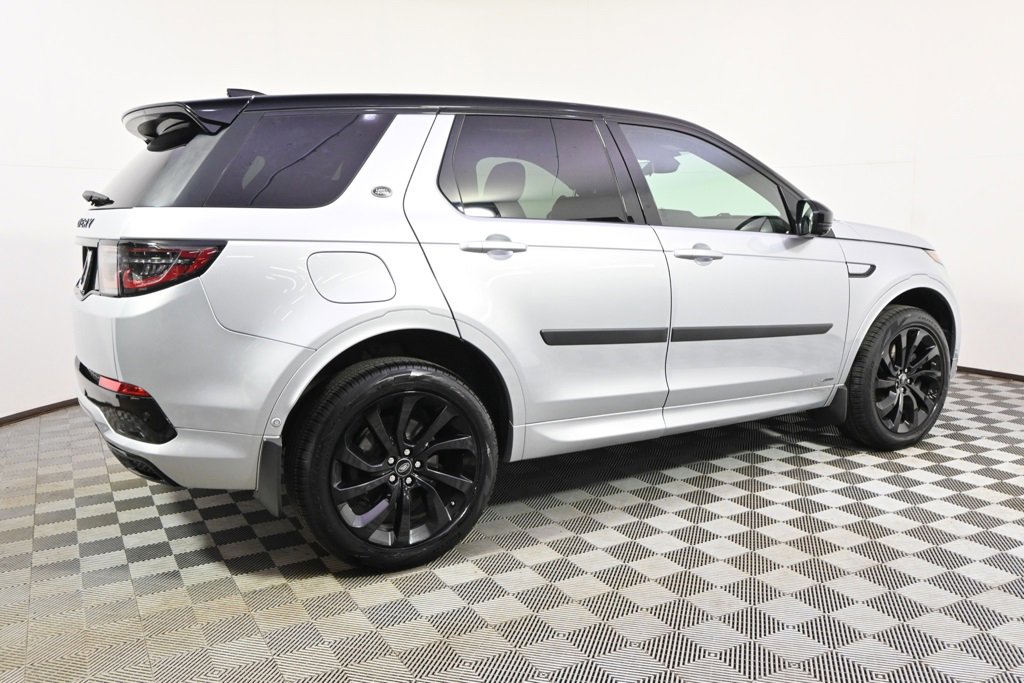 Used 2021 Land Rover Discovery Sport SE R-Dynamic image 7