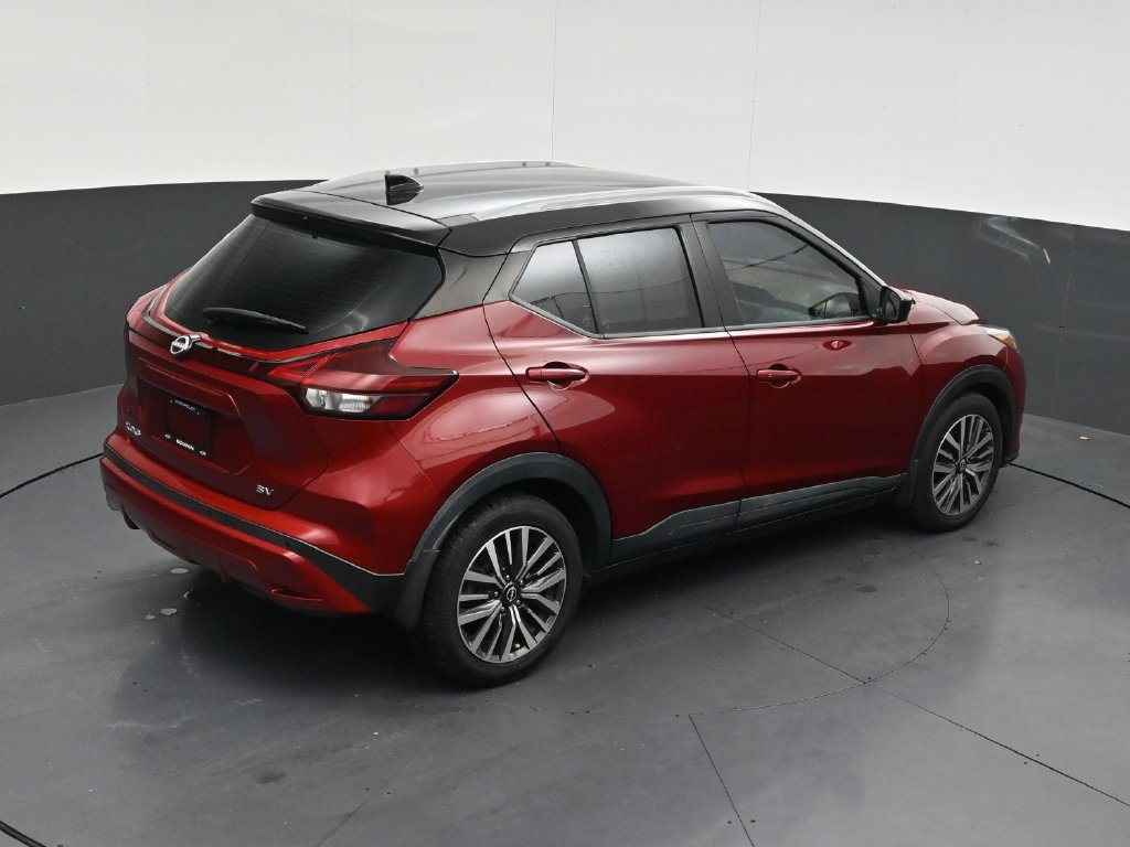 Used 2022 Nissan Kicks SV FWD image 19