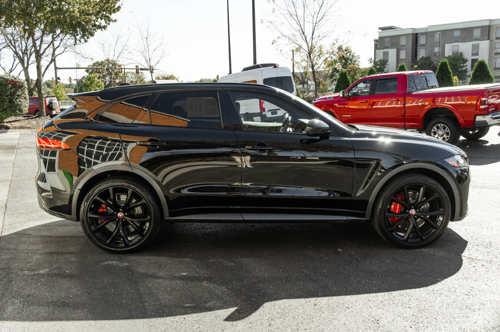 Used 2020 Jaguar F-PACE SVR AWD/4WD image 3