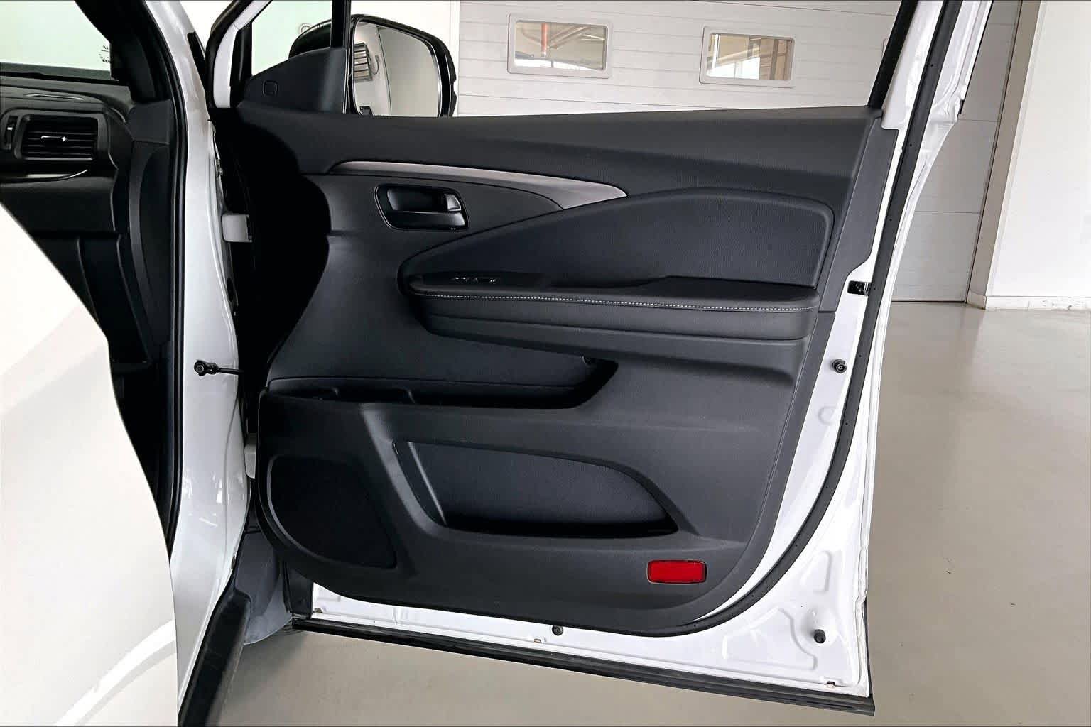 Used 2022 Honda Passport EX-L image 26