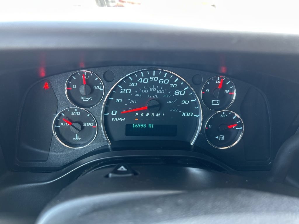 Used 2024 GMC Savana 2500 w/ Driver Convenience Package RWD image 12