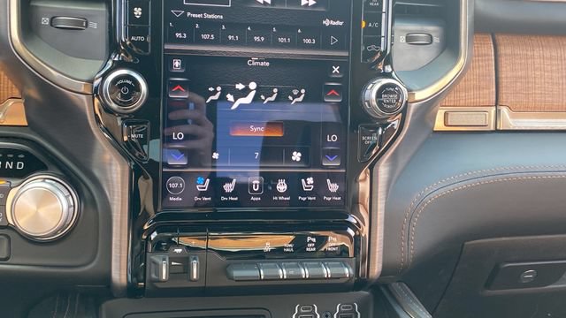 Used 2019 RAM 1500 Limited AWD/4WD image 18