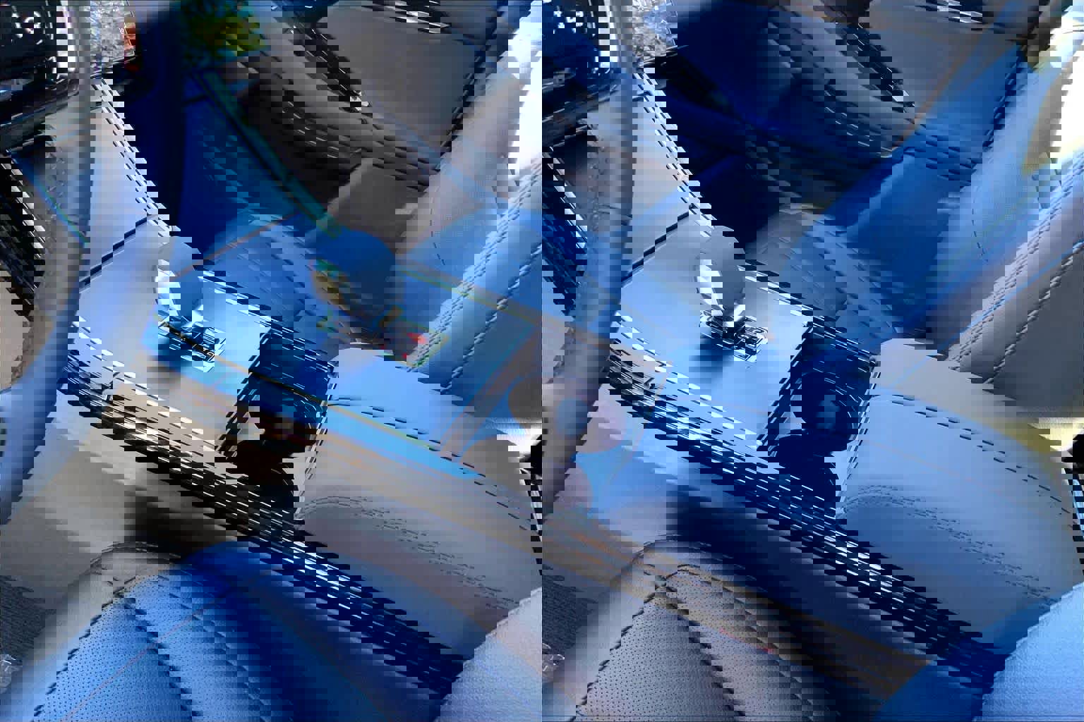 Used 2026 Land Rover Range Rover Evoque Dynamic SE image 15