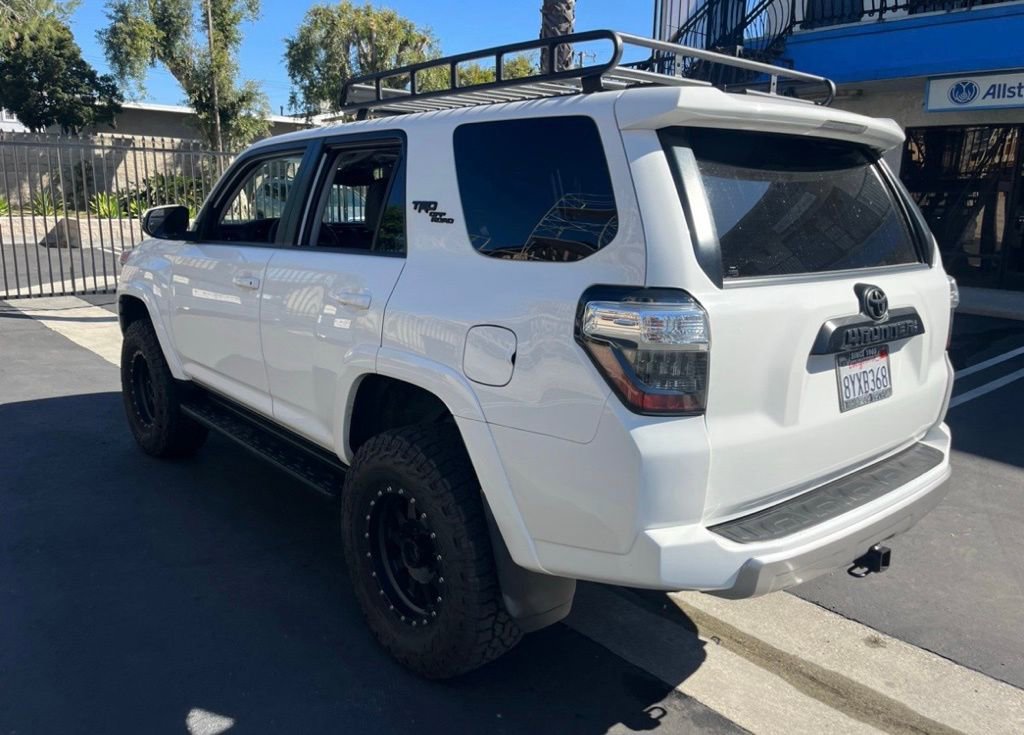 Used 2022 Toyota 4Runner TRD Off-Road Premium image 4