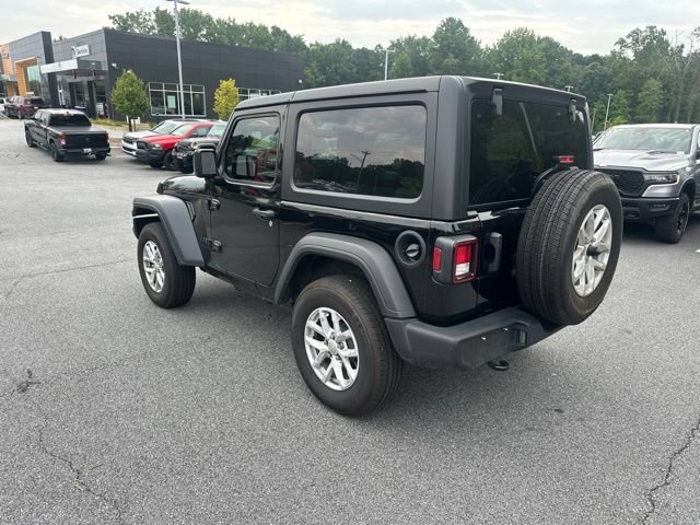 Used 2023 Jeep Wrangler Sport AWD/4WD image 5