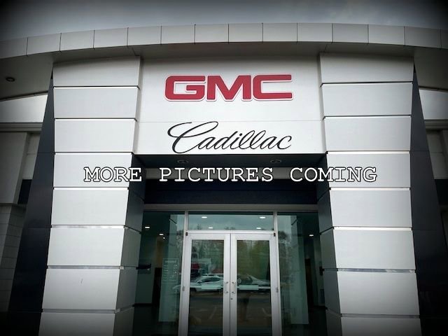 Used 2020 GMC Acadia SLE w/ Driver Convenience Package FWD image 5