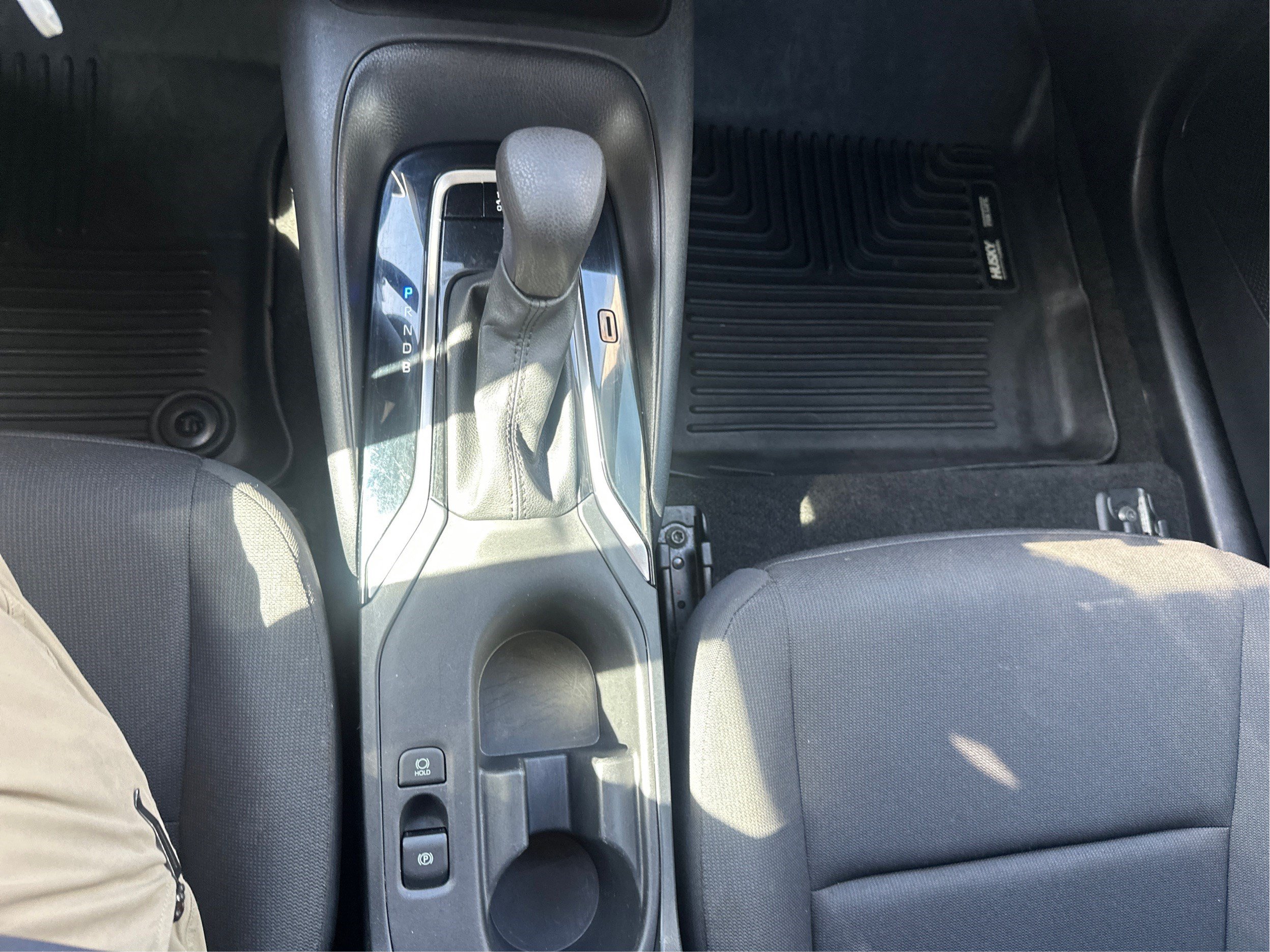 Used 2023 Toyota Corolla LE FWD image 15
