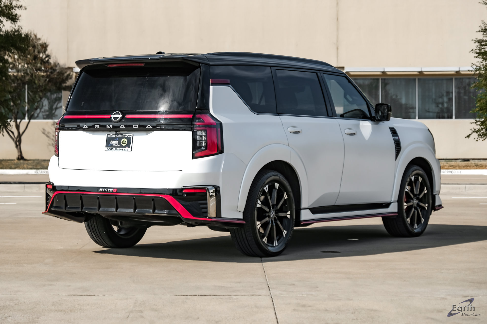 Used 2026 Nissan Armada NISMO AWD/4WD image 17