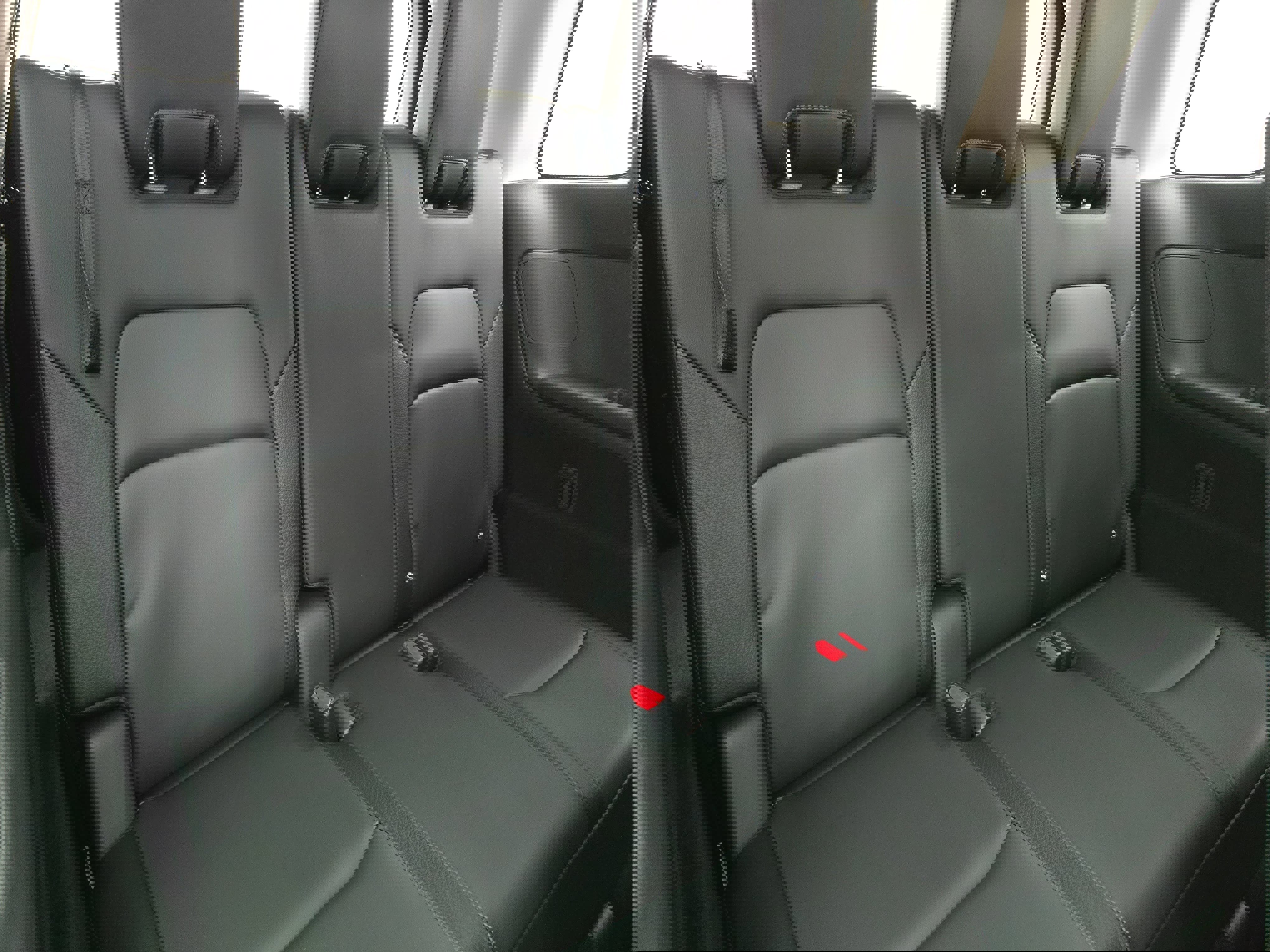 New 2025 Nissan Pathfinder SL image 12