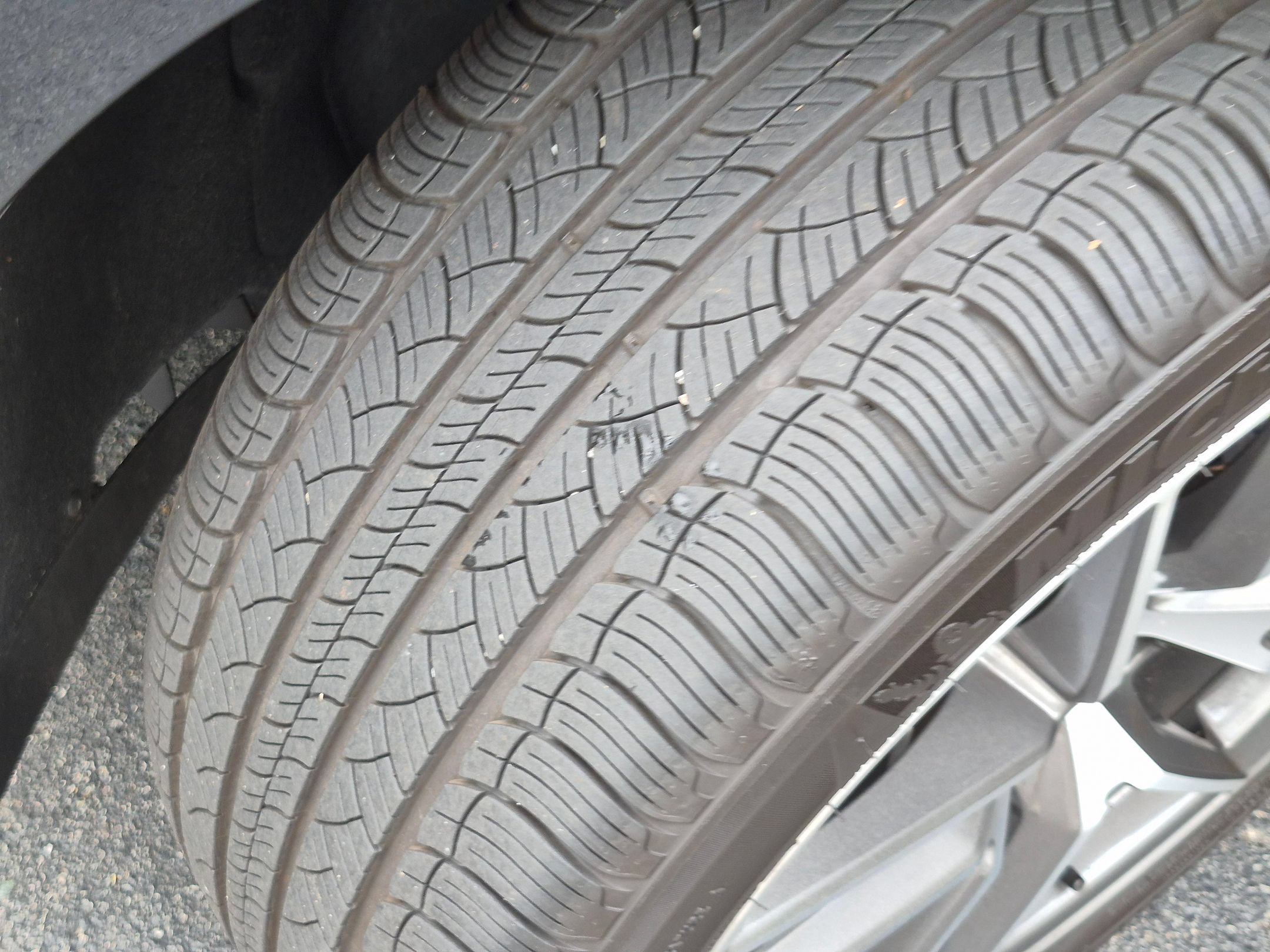 Certified 2026 Porsche Macan AWD/4WD image 37