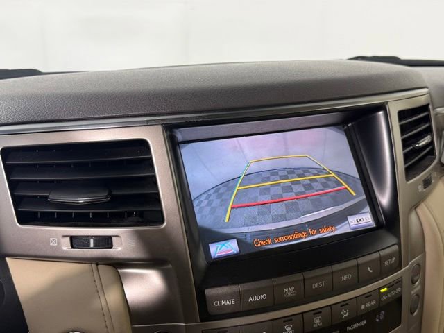 Used 2014 Lexus LX 570 4WD image 17