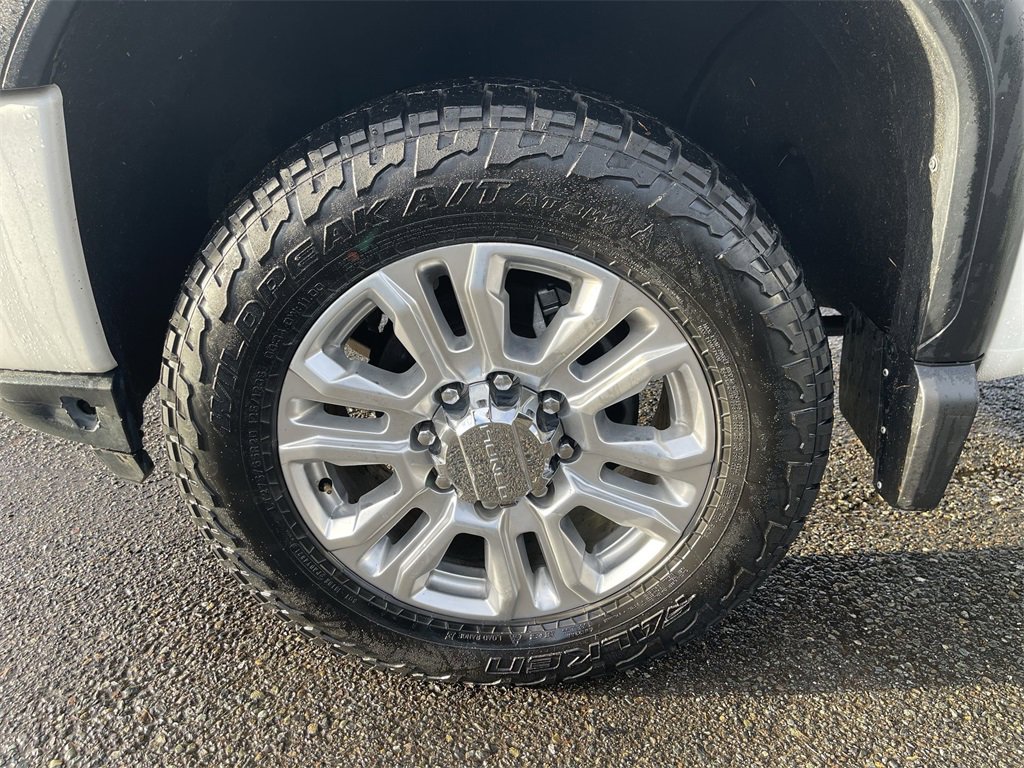 Used 2021 GMC Sierra 3500 Denali w/ Denali Ultimate Package image 34