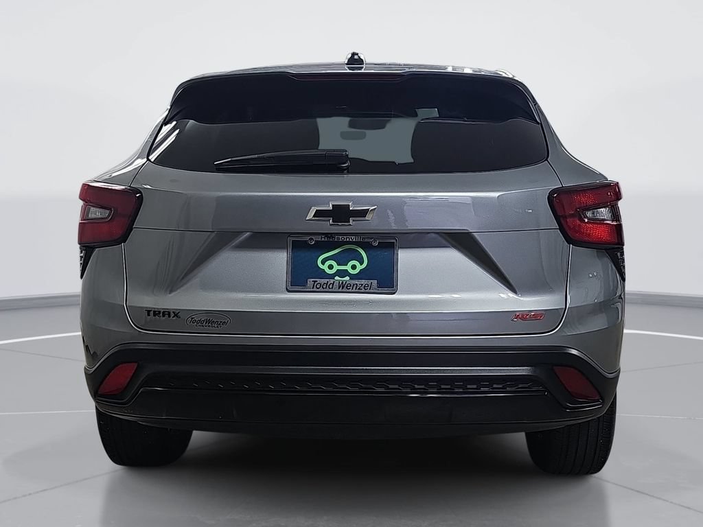 Certified 2024 Chevrolet Trax RS w/ Driver Confidence Package FWD image 5