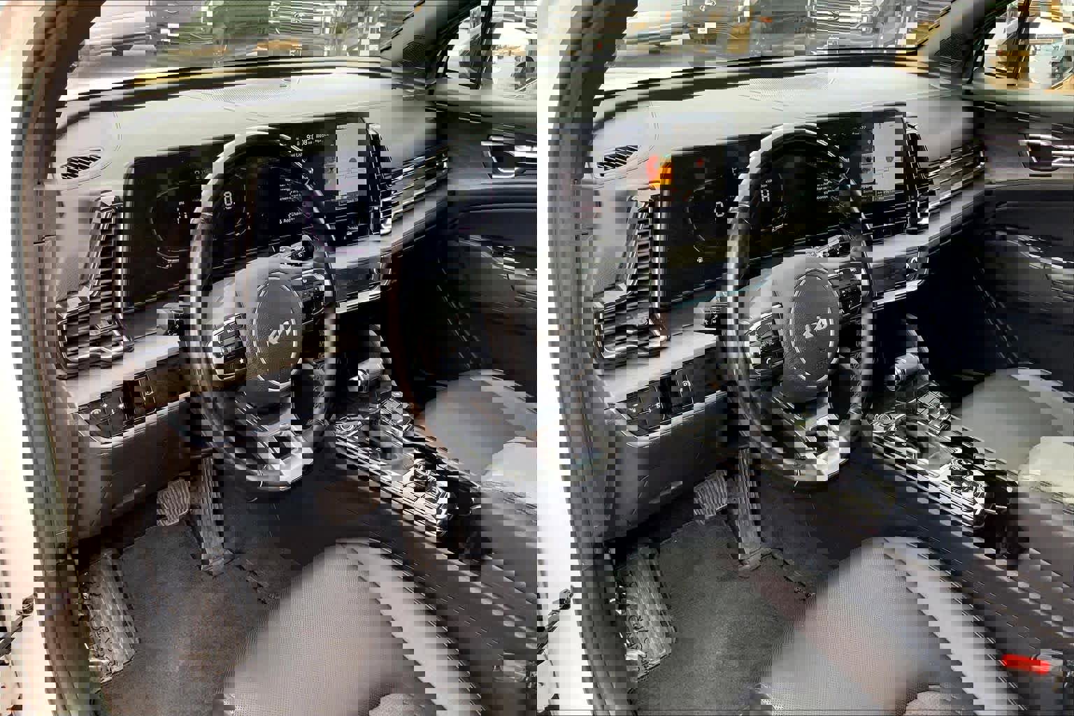 Used 2023 Kia Sportage X-Line AWD/4WD image 18