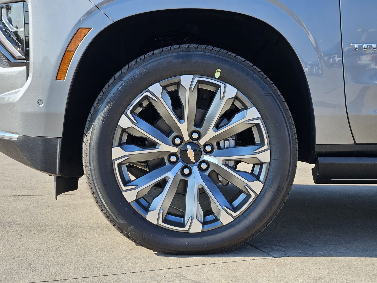 New 2026 Chevrolet Tahoe High Country AWD/4WD image 7