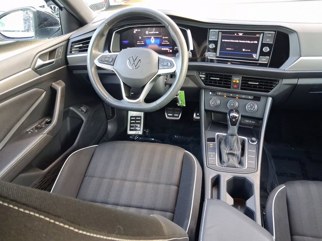 Certified 2024 Volkswagen Jetta Sport FWD image 10
