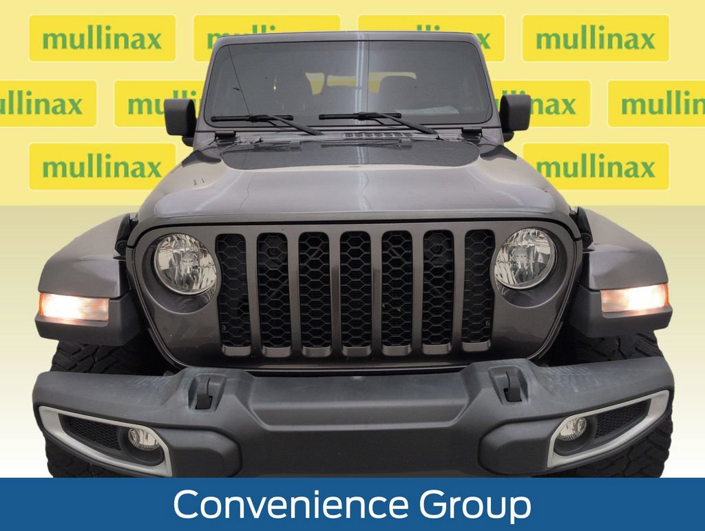 Used 2023 Jeep Gladiator Sport AWD/4WD image 14