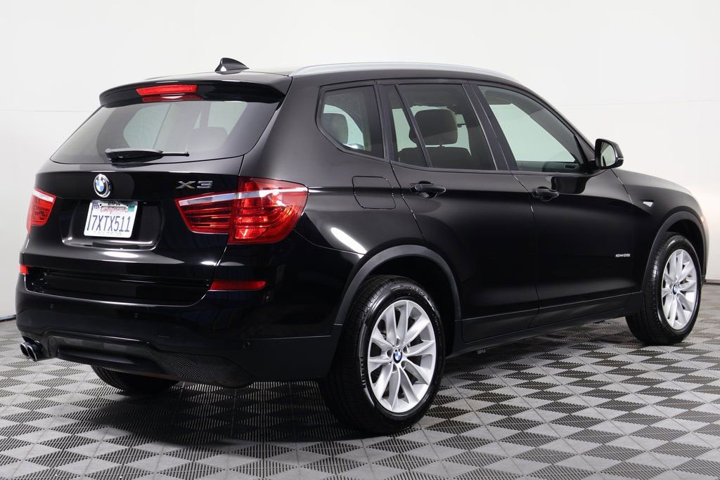 Used 2017 BMW X3 sDrive28i RWD image 4