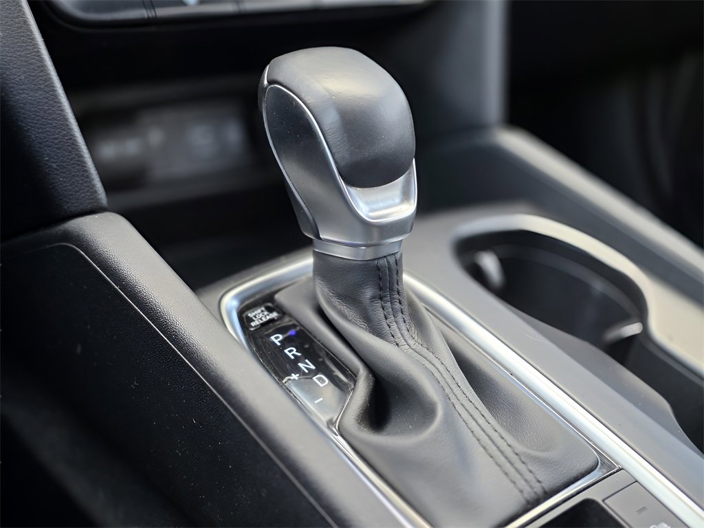 Used 2020 Hyundai Santa Fe SEL w/ Convenience Package image 36