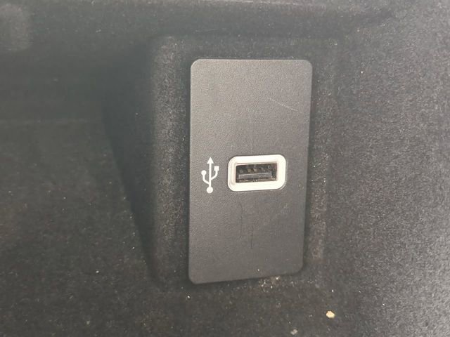 Used 2017 Lincoln MKX Reserve w/ Driver Assistance Package image 24